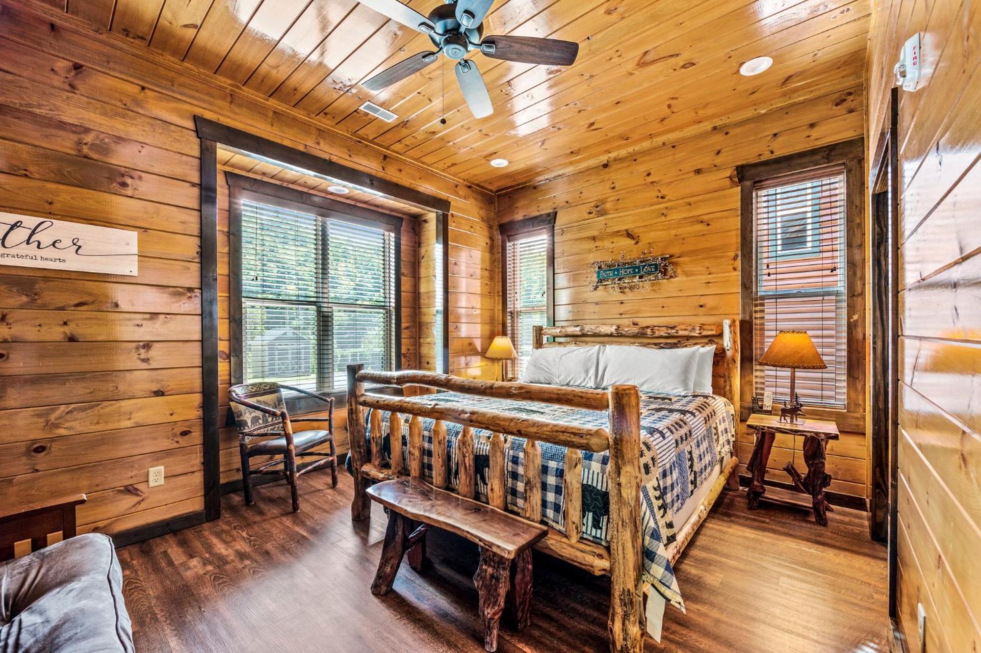 The Mighty Crabapple Manor By Stony Brook Cabins Gatlinburg Ngoại thất bức ảnh