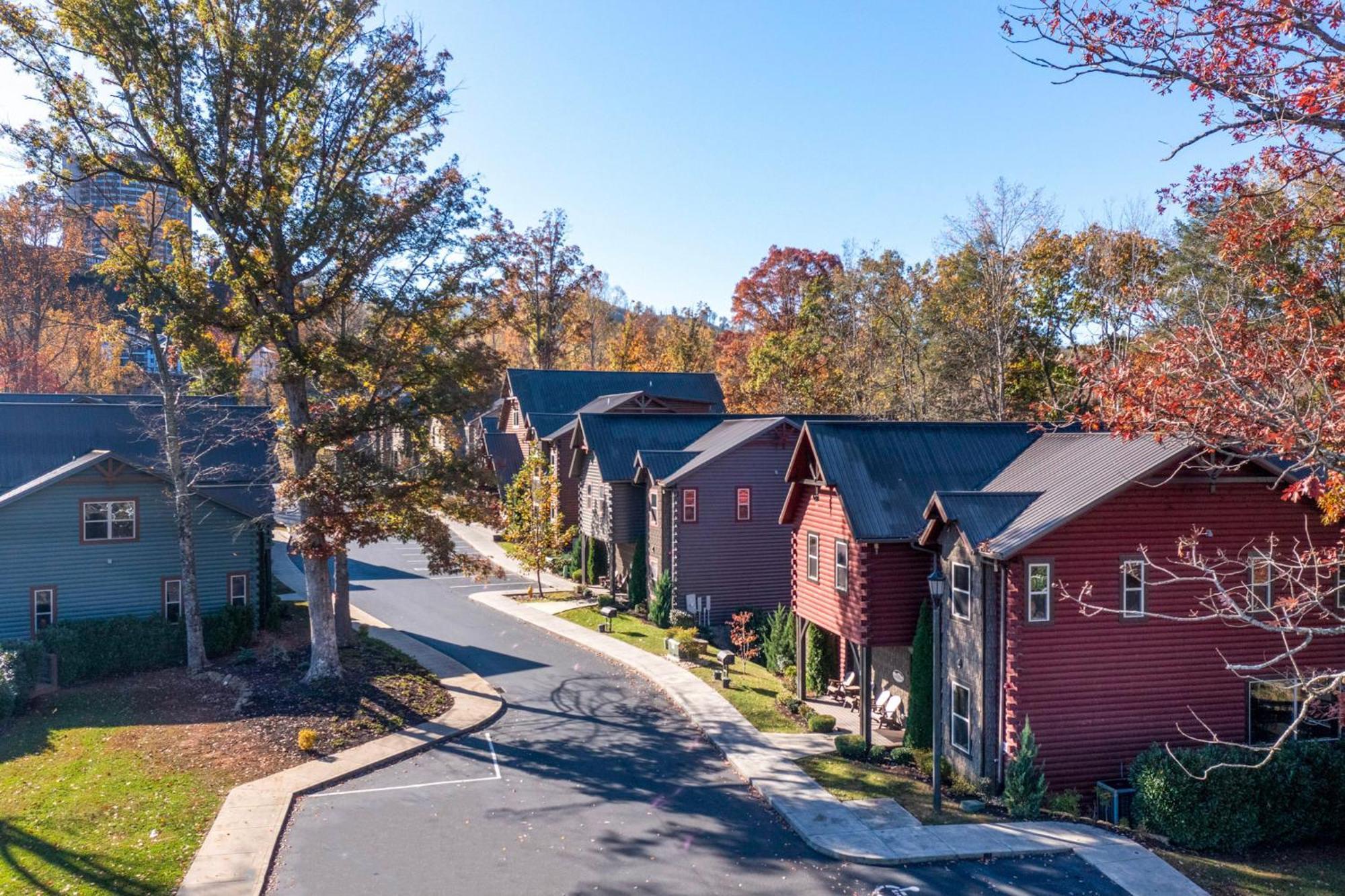 The Mighty Crabapple Manor By Stony Brook Cabins Gatlinburg Ngoại thất bức ảnh