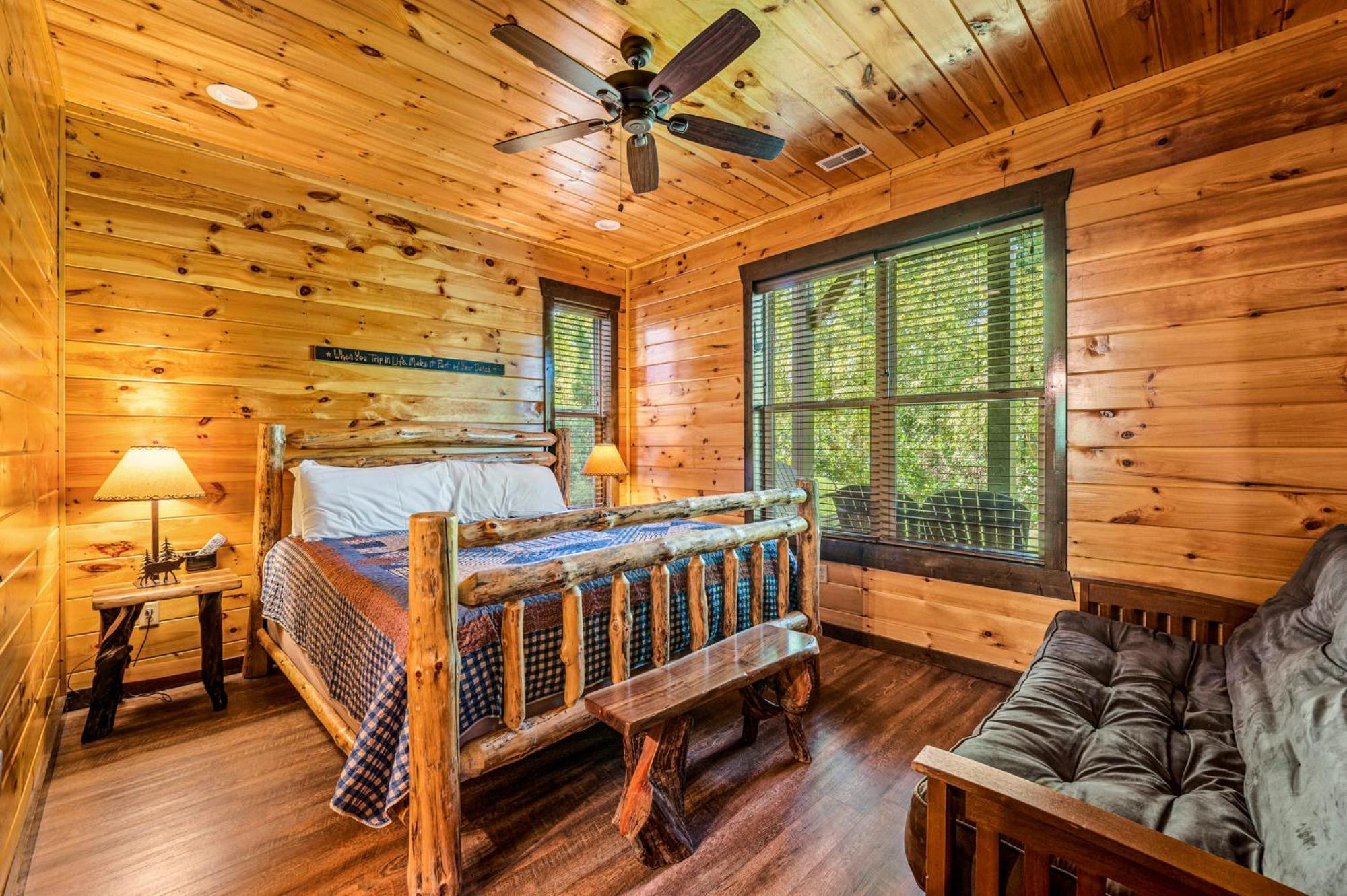 The Mighty Crabapple Manor By Stony Brook Cabins Gatlinburg Ngoại thất bức ảnh